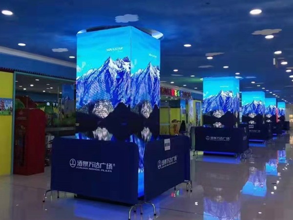 酒泉市某广场柱形LED